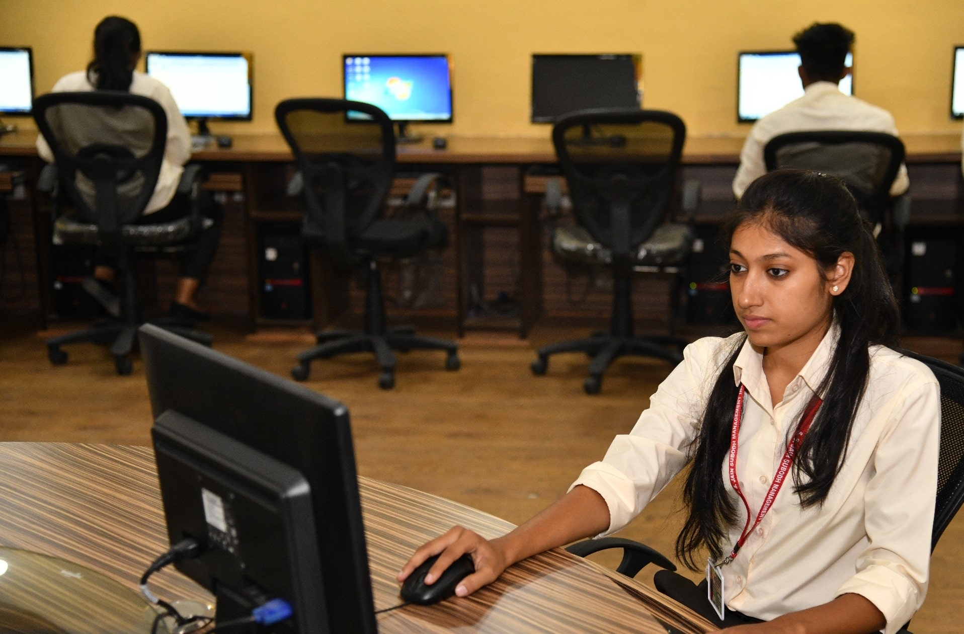 Computer Lab | S.S. Jain Subodh Management Institute, Jaipur